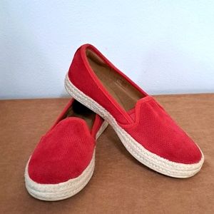 Clarks Red Espadrille Shoes Size 6.5 slip on soft cushion.